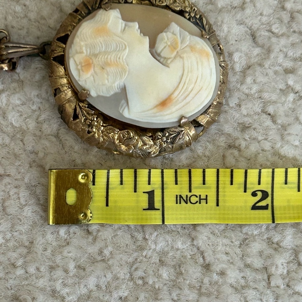 Vintage Brass Bold Carved Shell Cameo Dimensional Lady Floral Pendant w Chain - Picture 10 of 11